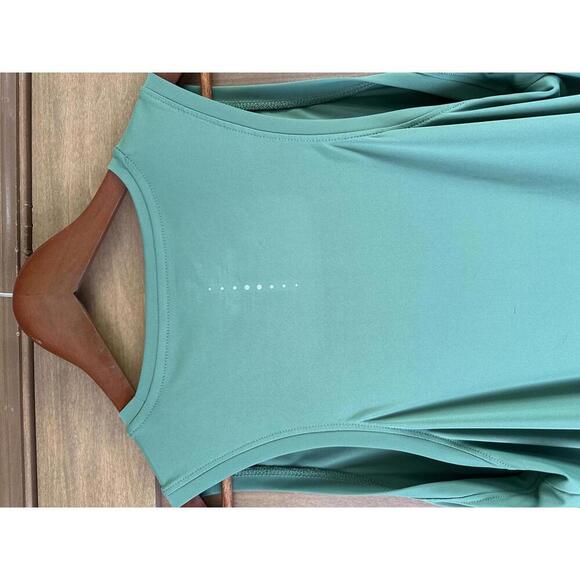 SANTINY Green Sleeveless Racerback Workout Tank Top Lightweight Women’s size XL - Picture 6 of 14